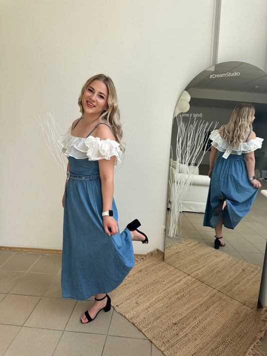 DŽINSA KLEITIŅA